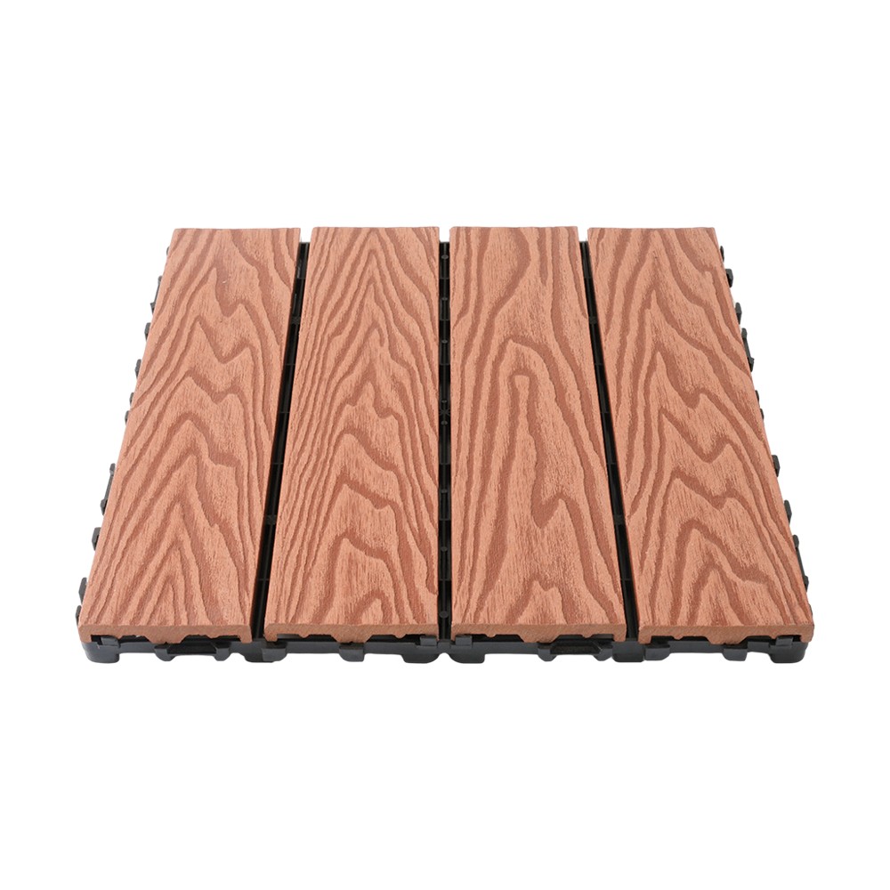 Første generasjon 3D-preget terrassebord