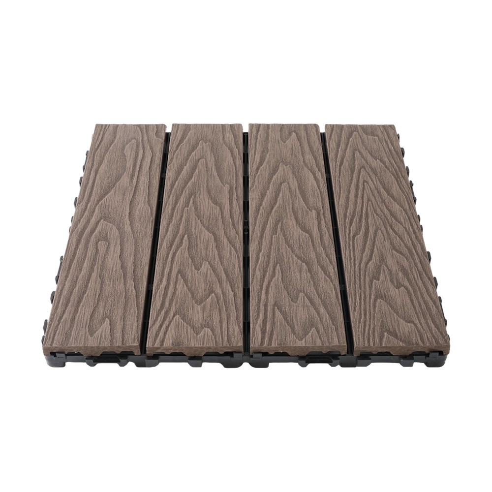 Første generasjon 3D-preget terrassebord