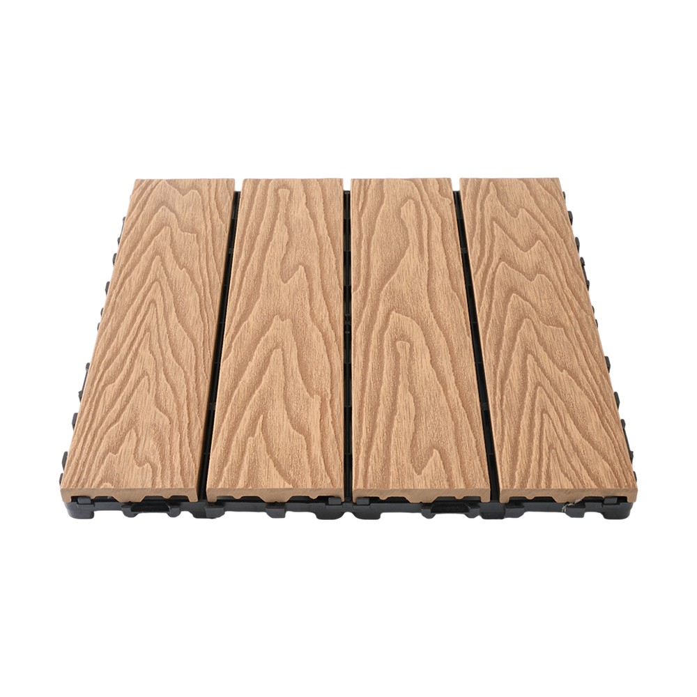 Første generasjon 3D-preget terrassebord
